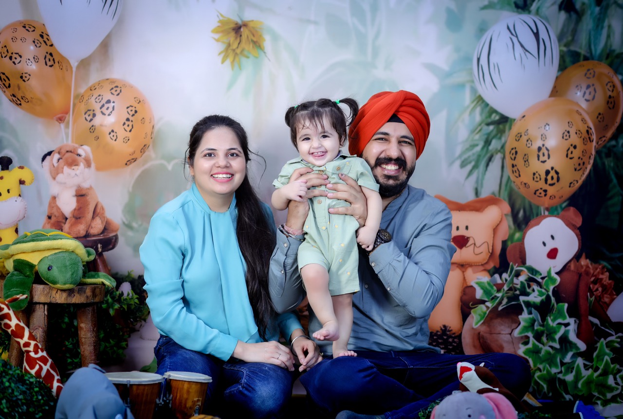 Family portrait with themed background